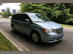 2012 Chrysler Town & Country 4dr Wgn Touring-L