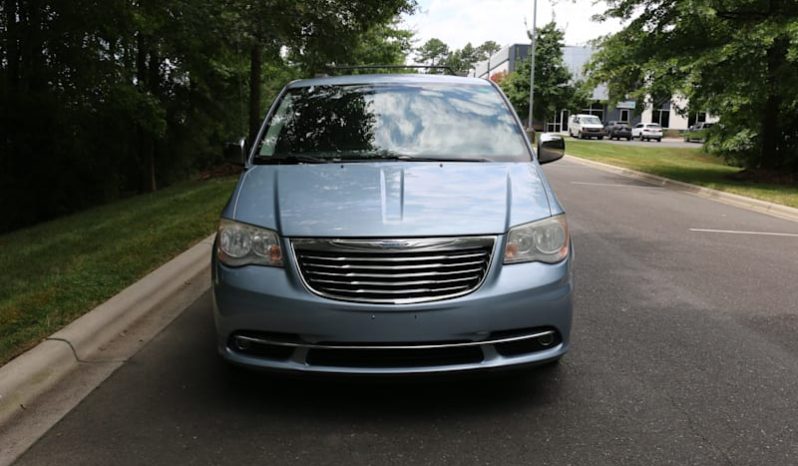 2012 Chrysler Town & Country 4dr Wgn Touring-L full